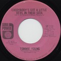 Tommie Young / Do You Still Feel The Same Way c/w Everybody’s Got ~