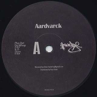 Aardvarck / Plus Det back