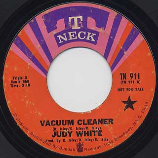 Judy White / Vacuum Cleaner