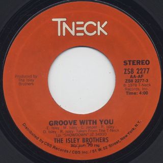 Isley Brothers / Footstep In The Dark c/w Groove With You back